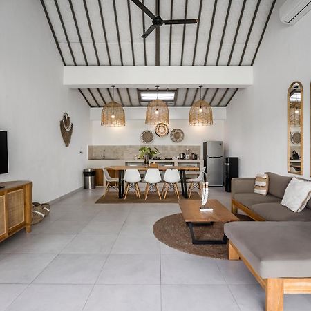 Villa Moju Canggu By Alfred In Bali Zewnętrze zdjęcie